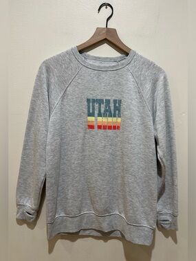 State of Mine Grey Utah Long Sleeve Crewneck Sweatshirt - Women’s Size Small